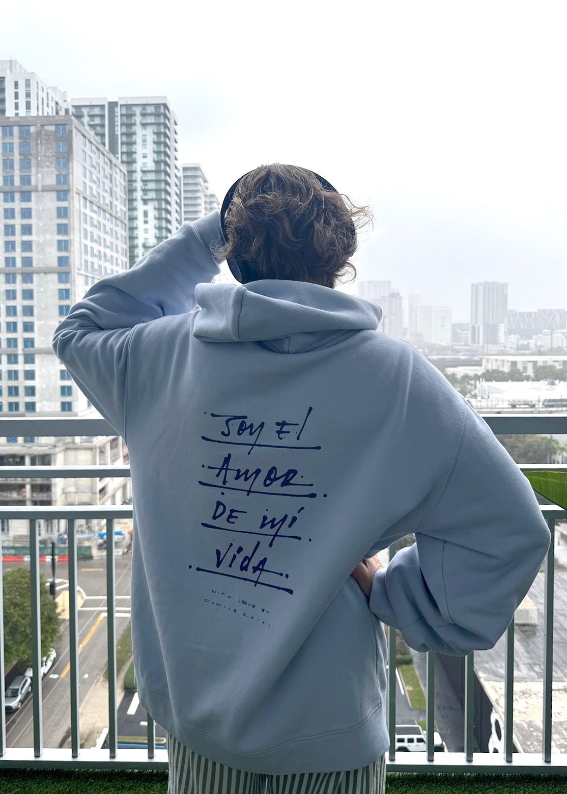 “Soy el Amor de mi Vida” Relax Hoodie - Camilo Rojas Shop