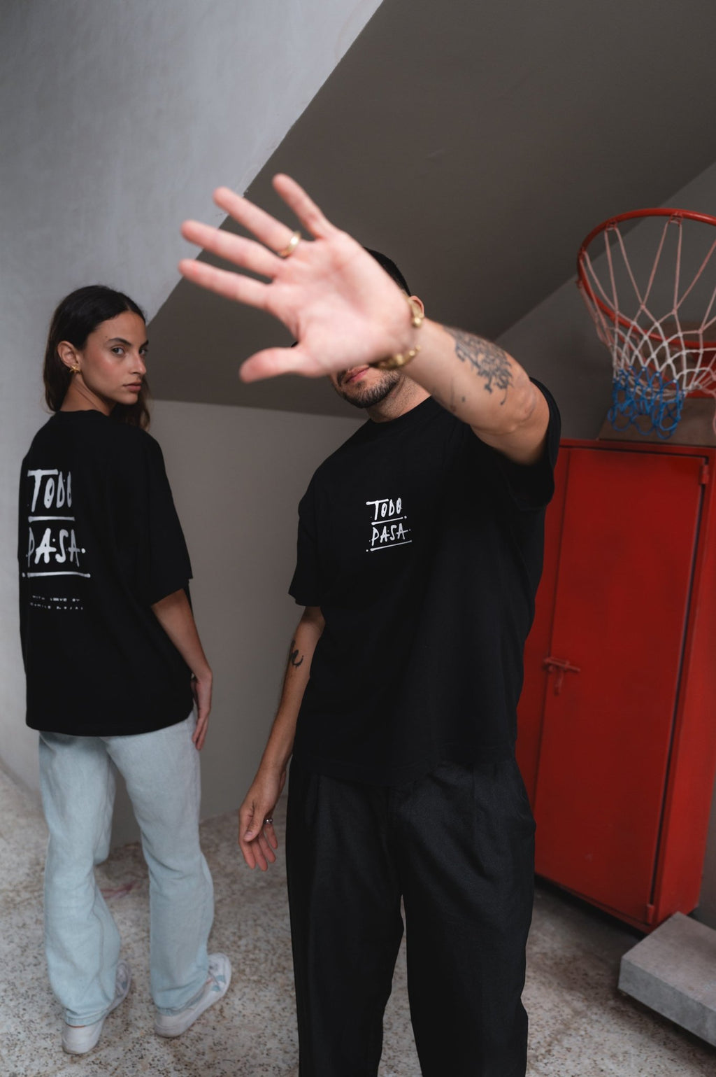 Todo Pasa Black Center - Camilo Rojas Shop