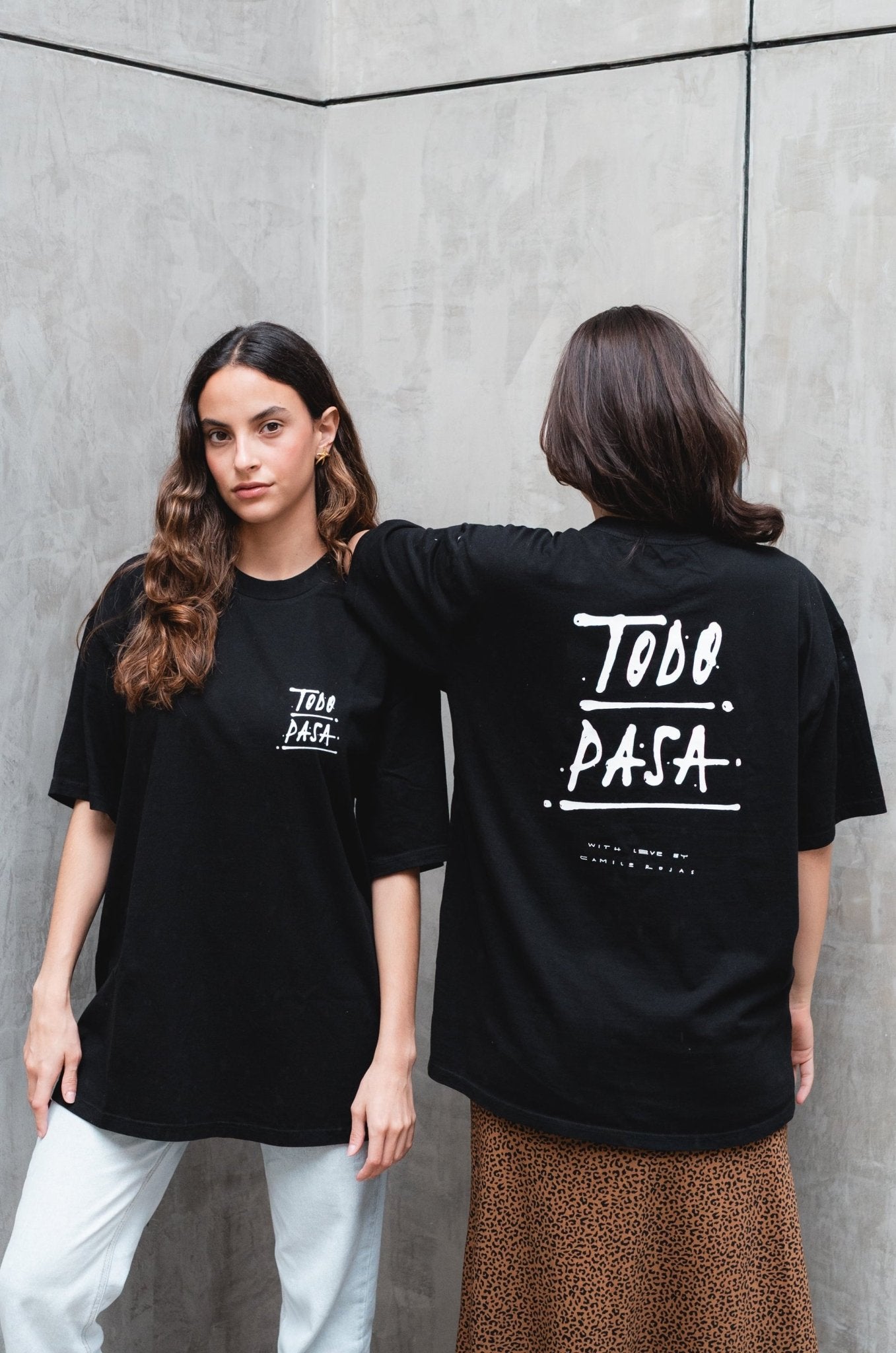 Todo Pasa Black on the side - Camilo Rojas Shop